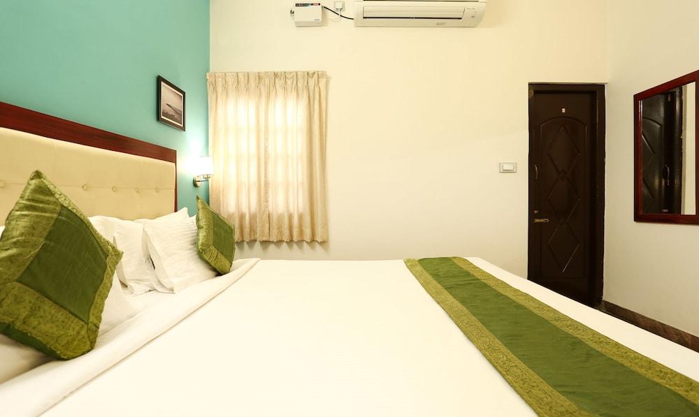 Treebo Grace Inn, 3 Min Walk From Promenade Beach Pondicherry Exterior photo