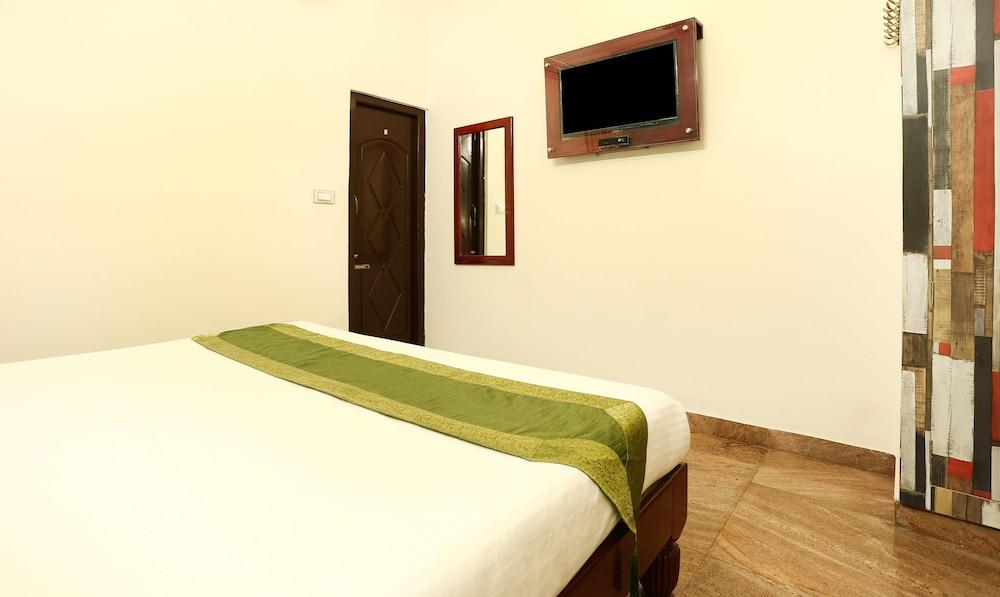 Treebo Grace Inn, 3 Min Walk From Promenade Beach Pondicherry Exterior photo